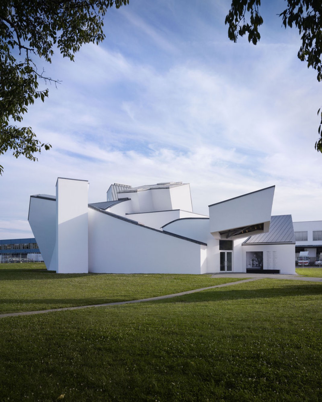 77309-vitra-design-museum-master